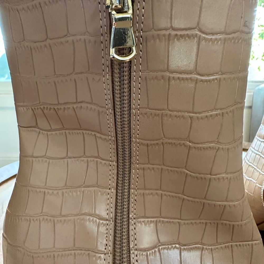 NEW Ann Taylor North Crocodile Print Leather Boots - Picture 3 of 8